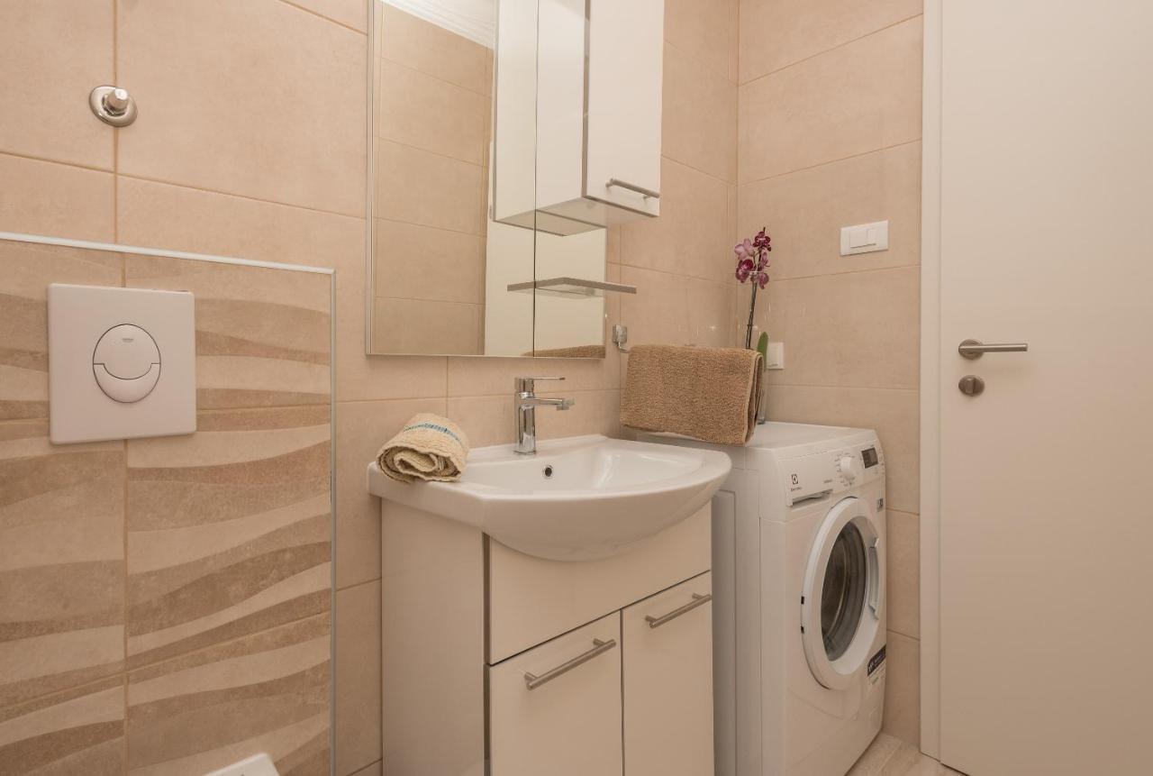 Apartman Pinto Макарска Экстерьер фото